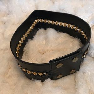 BCBGMAXAZRIA Wide Gold Chain/Vegan Leather Belt